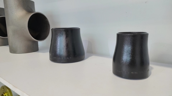 Helles geöltes Kohlenstoffstahl-konzentrisches Reduzierer ANSI ASME 21mm bis 1220mm