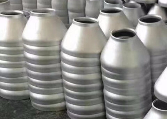 24&quot; X 20&quot; Q235 Kohlenstoffstahl-konzentrischer Reduzierer für chemische Rohrverbindung