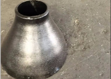 15mm bis 1220mm Stahlkolben-Schweißens-Ellbogen Astm A234 Sch 40 90 Grad