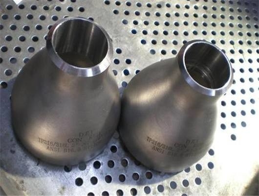 Verlegter Verbindungs-nahtlose Fittings-fester Beweis