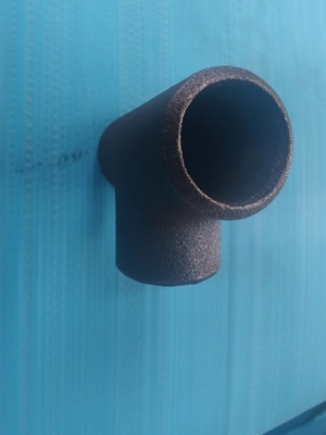 Kohlenstoffstahl-reduzierende T-Stück Ss304 Ss321 Ss316l schwarze Malerei 4 Zoll
