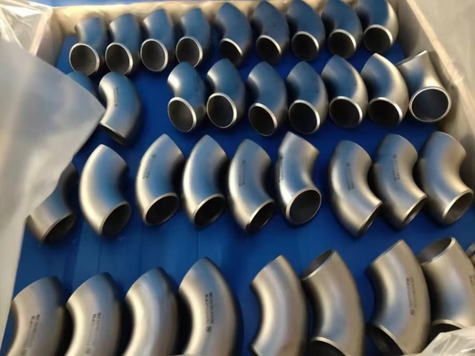 3.91mm Kohlenstoffstahl-90 Grad Ellbogen sandgestrahltes ASME B16.9 180 Grad